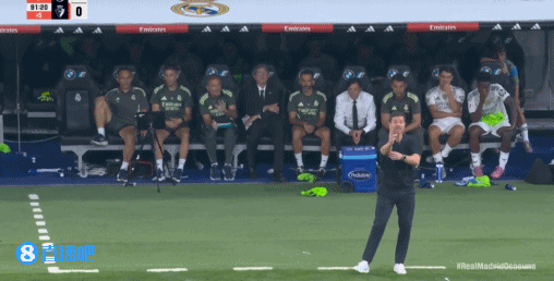 镜头语言！导播缓推皇马替补席，罗德里戈嘴叼瓶盖眼神迷茫