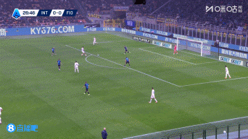 憾失单刀！佛罗伦萨后场失误，巴斯托尼带球突入禁区后打门被扑出