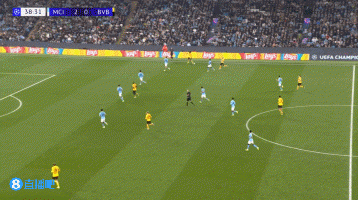 差点秀成了！阿德耶米连续盘带内切打门，多纳鲁马力保城门不失