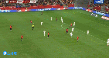 一顿混战！瑟云聚乌龙助攻，奥亚萨瓦尔破门！西班牙2-2土耳其！