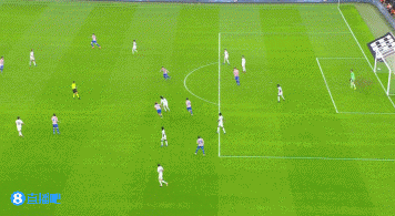 卡馬文加后場(chǎng)被斷，馬競(jìng)門(mén)前三連擊分別被撲、被封堵、打偏出底線(xiàn)