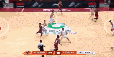 穿透防線！李悅洲半場長傳約翰遜暴扣打停廣州 吳前比望遠鏡