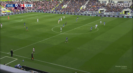 [流言板]科比&吉安娜逝世六周年！湖媒：我們每天都想念你們，愿安息