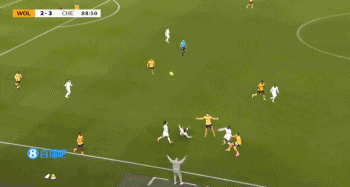 杀死比赛!吉腾斯世界波破门,10人切尔西4-2领先