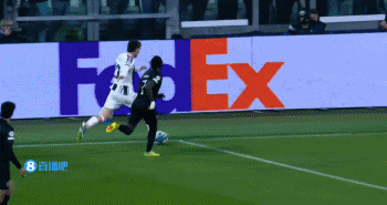 非常遗憾！伊尔迪兹突破后送出传球，孔塞桑近距离射门被封堵出界