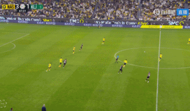 C罗垫射破门，可惜越位在先进球无效