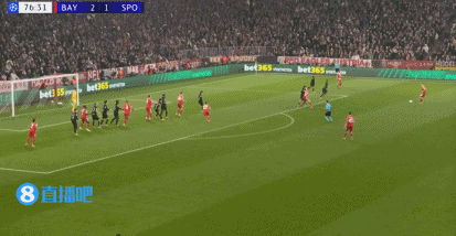 12分钟3球！塔外脚背破门扩大比分，格纳布里传射，拜仁3-1领先