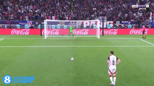 一战成名！巴黎门将萨福诺夫全场数据：点球大战连扑4点！