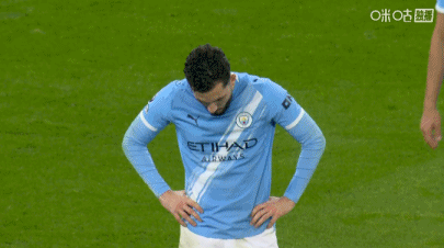 遭绝平落后榜首6分!赛后曼城众将神情落寞,罗德里无奈摇头