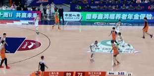 末節(jié)神了啊！張鎮(zhèn)麟擺脫晃倒塔克&暴扣打停廣廈