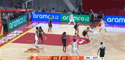 籃筐遭罪了！懷特塞德肆虐深圳內線 連續(xù)送出精彩暴扣