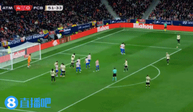 进球8分钟后被VAR吹了！库巴西破门，这球因进攻球员越位在先被吹