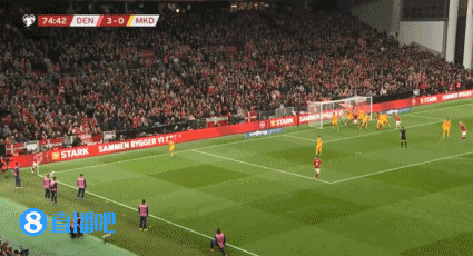 进球-1助攻+1埃里克森角球已越过门将即将入网，被诺尔高撞进