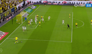  第966球！C罗任意球造点，亲自主罚破门