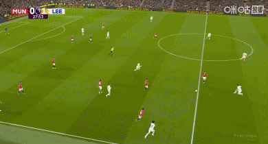 B费倒地裁判没表示，利兹联随后反击破门