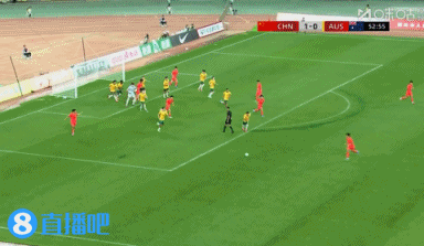 U17国足2-0领先澳大利亚！徐正鹏助攻赵松源头球破门