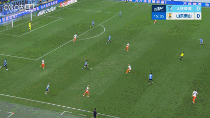英博1-0领先泰山！马莱莱生吃高准翼送助攻 阿奇姆彭轻松推射破门