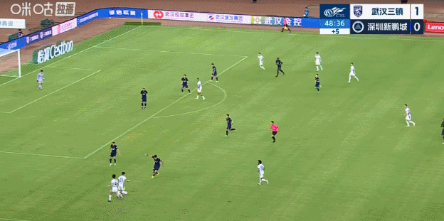 三镇2-0领先十人新鹏城！申桓铭解围踢呲乌龙助攻 汪晋贤压哨破门