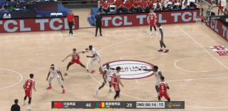 狂轰滥炸！赵嘉义空位三分一箭穿心 一节半时间中国队三分15中11