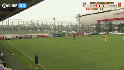 又是角球！徐正鹏助攻程晟涵连场破门+戴面具庆祝 U17国足1-0毕巴