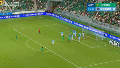 国安2-0新鹏城！达万头球造成周定洋自摆乌龙，VAR认定进球有效
