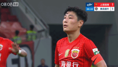 武磊双响！杨希禁区被放倒造点，武磊主罚命中，海港2-1反超海牛